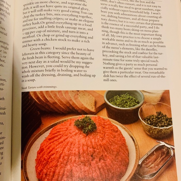 COPY - Vtg Julia Child's Menu Cookbook Holiday Dinner Lunch - Picture 3 of 4